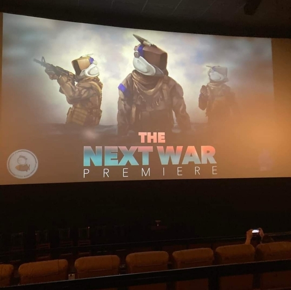 FOLLOW ME 300+K FOLLOWERS !! MOVIE PREMIER SHOTS! Happy Poshing from NYC - Picture 7 of 8